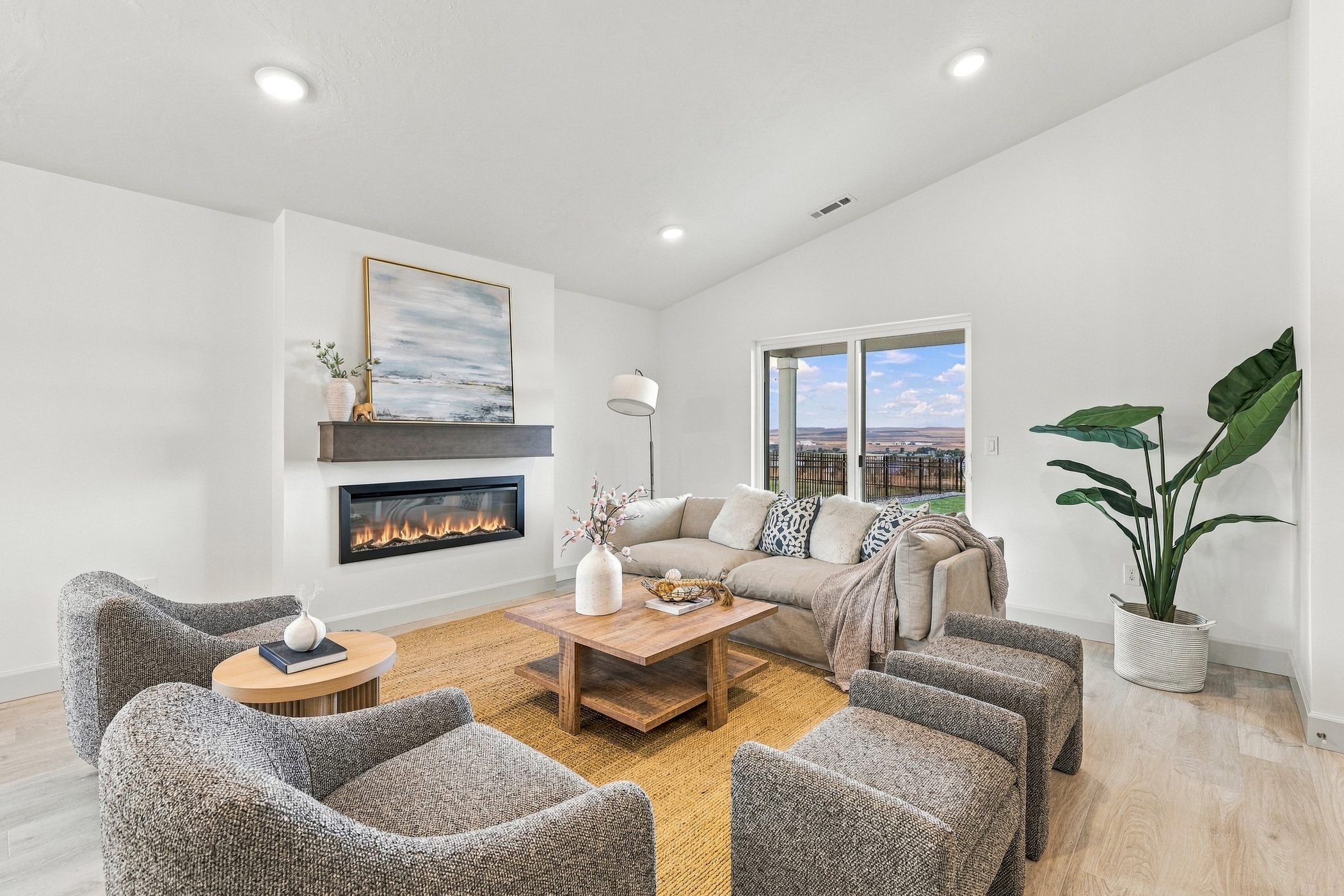 7_481 taft st-6